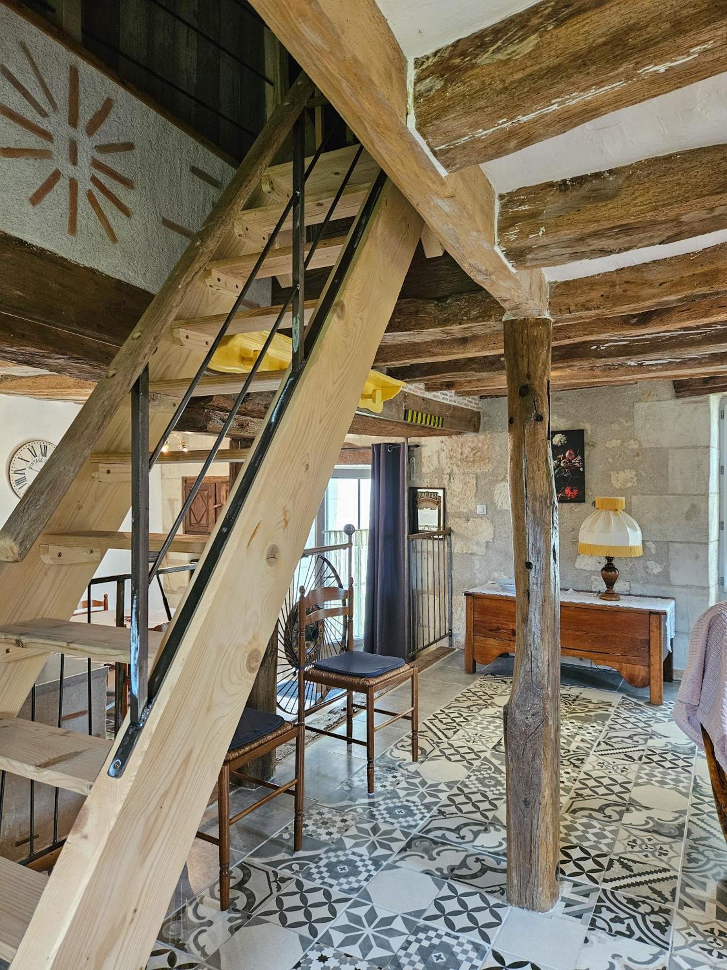 Moulin De Galerne, Le Gite Du Boulanger Seigy Exterior foto